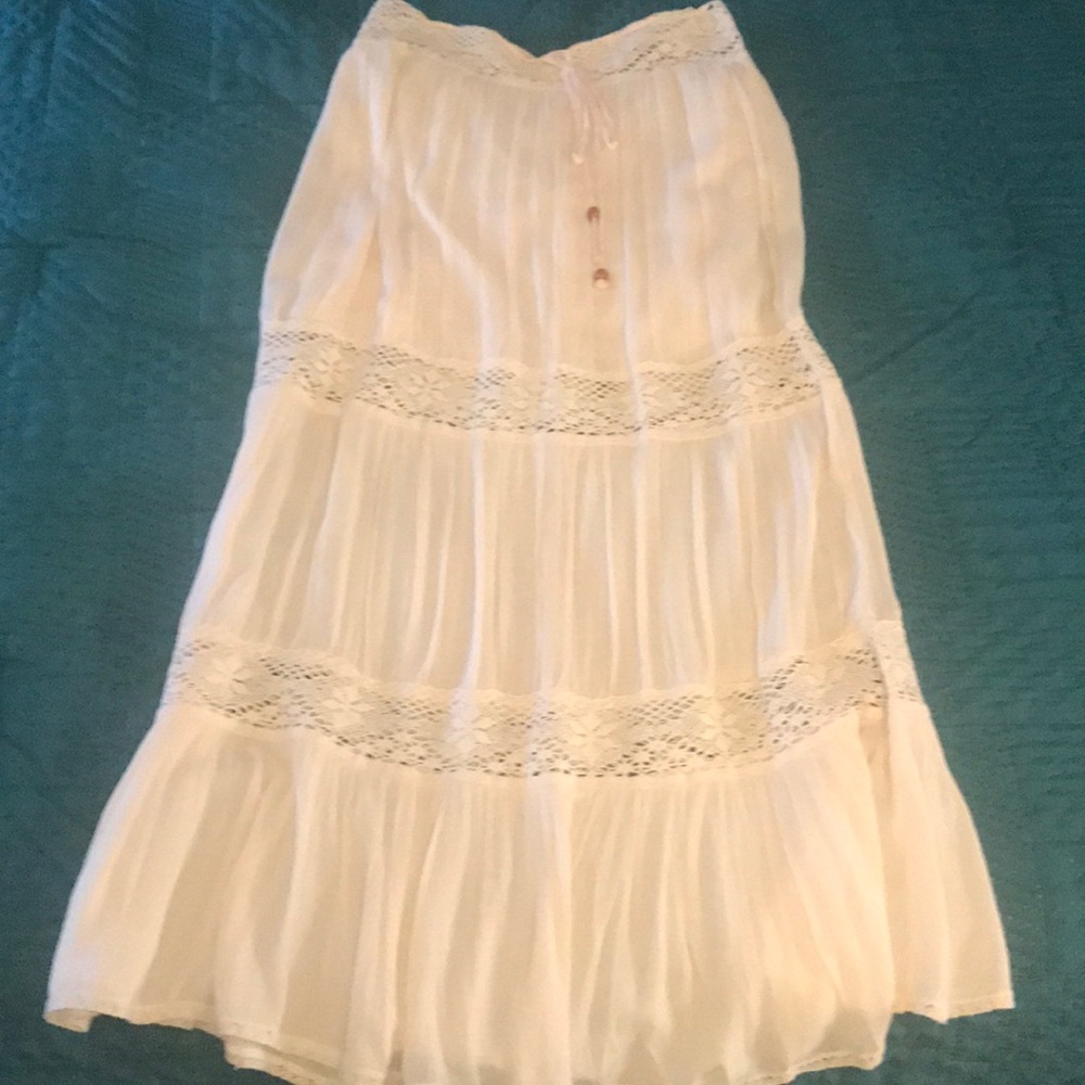 Broom skirt